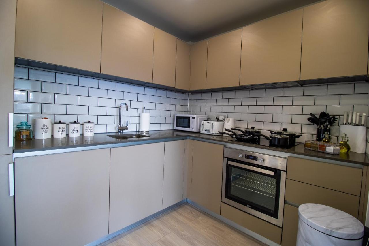 Virexxa Bedford Centre - Executive Suite - 2Bed Flat With Free Parking & Gym Екстер'єр фото