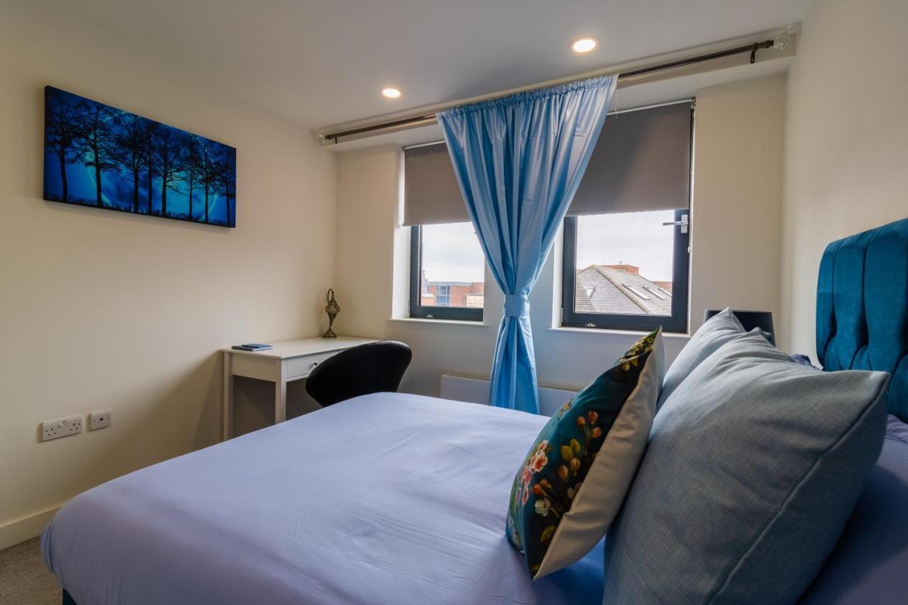 Virexxa Bedford Centre - Executive Suite - 2Bed Flat With Free Parking & Gym Екстер'єр фото