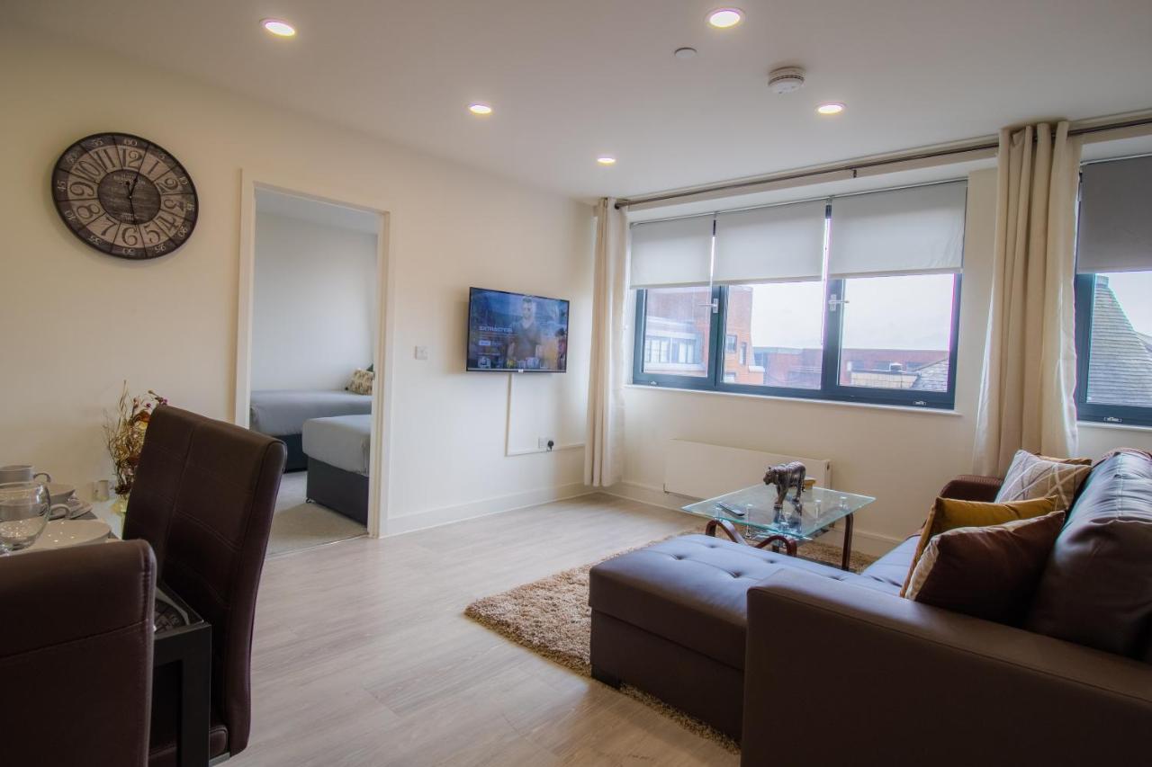 Virexxa Bedford Centre - Executive Suite - 2Bed Flat With Free Parking & Gym Екстер'єр фото